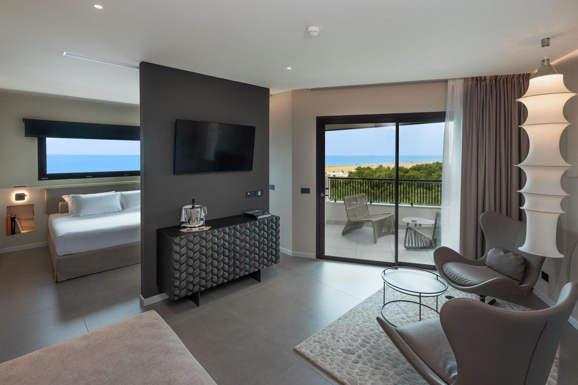 Savoy Beach Hotel & Thermal Spa Bibione Exterior photo Suite at the hotel